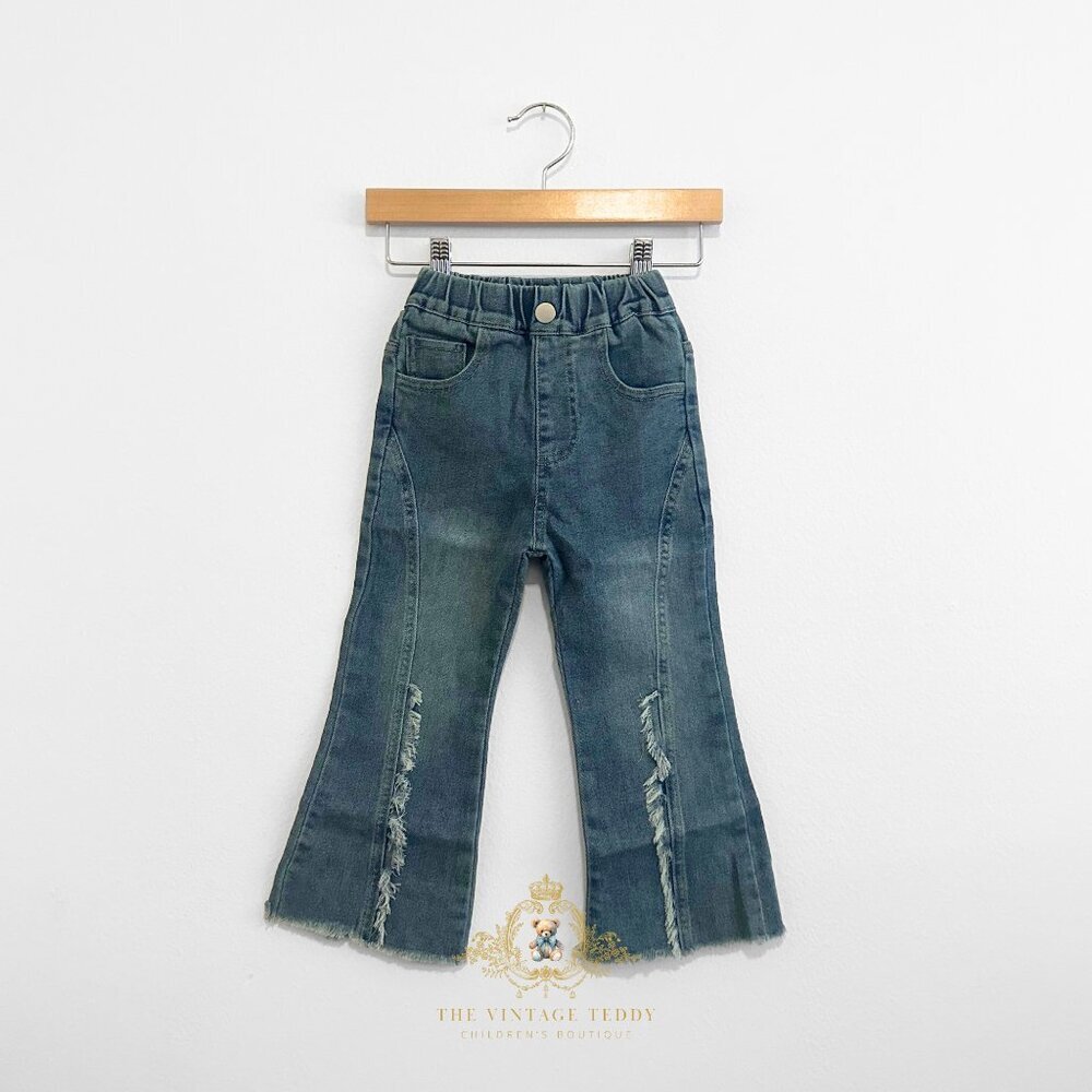 NWT Cute Girls Denim Jeans Straight Leg Elastic Waistband Med Stone Wash Blue 2T